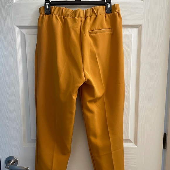 Mustard Yellow Tapered Cropped Pants Trousers - Picture 2 of 5